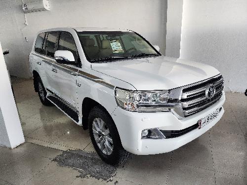 Toyota Land Cruiser VX.R