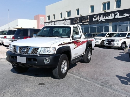 Nissan Pickup  2012