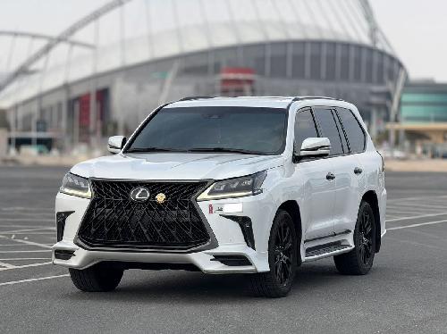 Lexus LX 570 S Black Edition