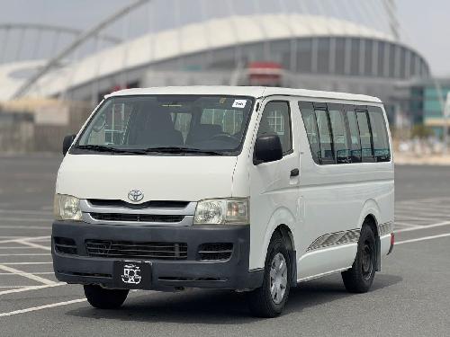 Toyota Hi-Ace 